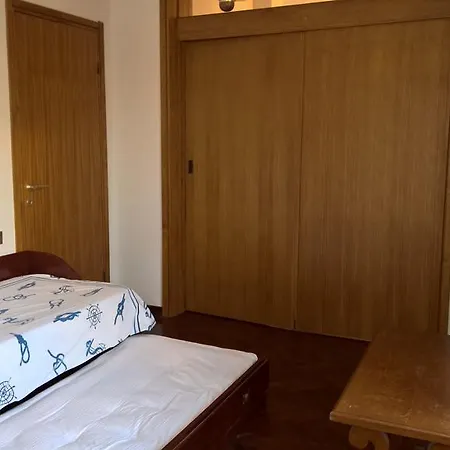 Apartamento Fegina 5 Bedrooms *