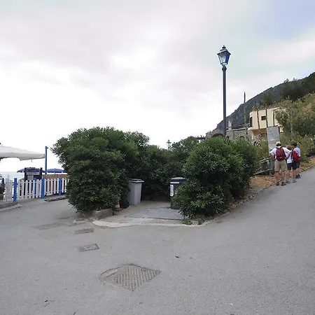 Appartamento Fegina 5 Bedrooms *